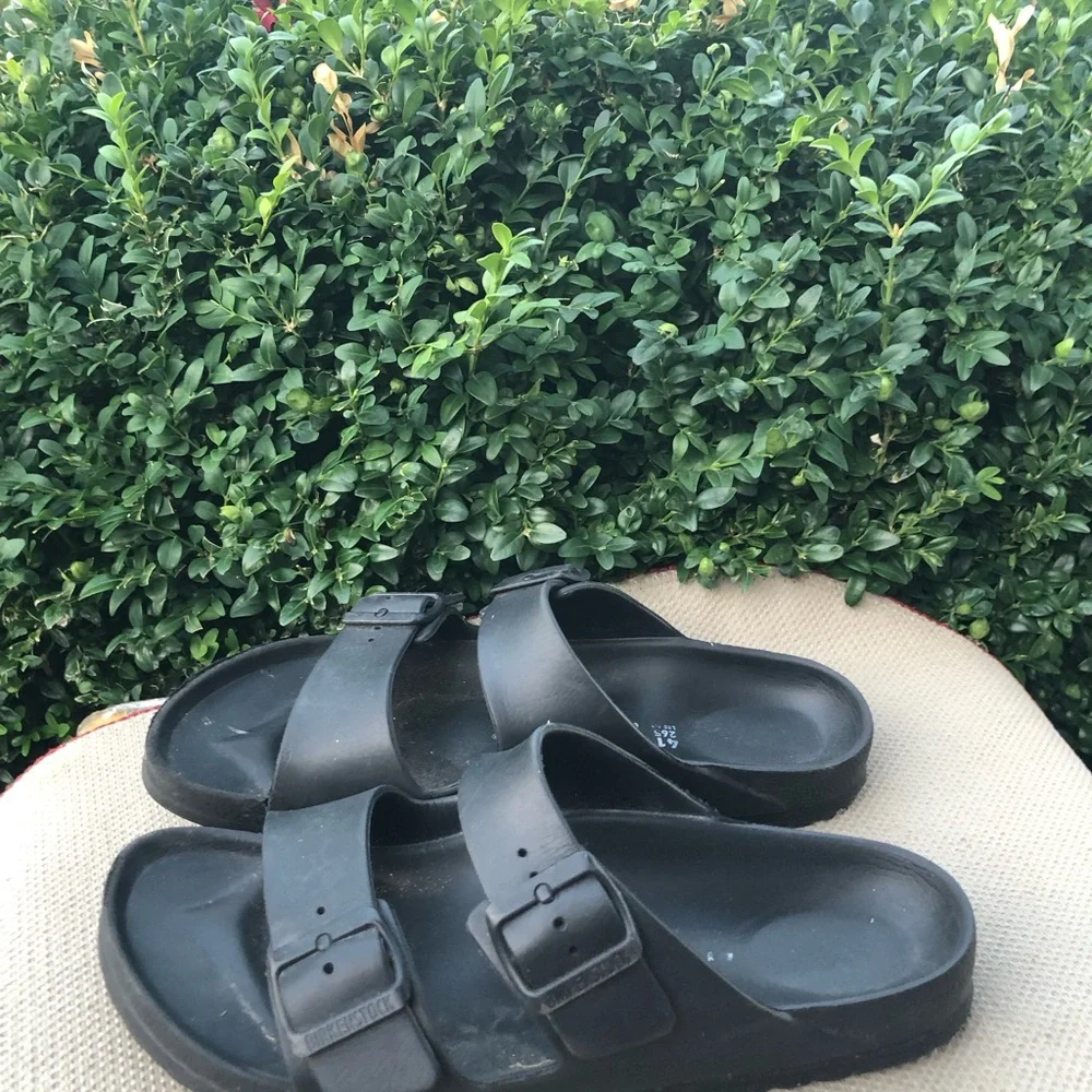 Birkenstock Arizona Exquisite Mens Black Rubber Sandals Size 41/8US